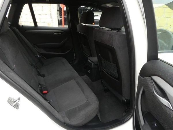 2014 BMW X1 Carousel 11
