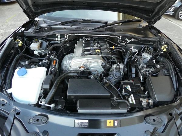 2016 Mazda Roadster S SPECIAL PACKAGE Carousel 19