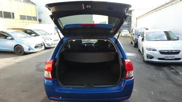 2014 Toyota Corolla FIELDER HYBRID G Carousel 11