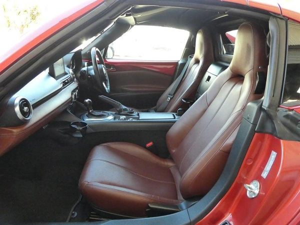 2018 Mazda Roadster RF VS Carousel 12