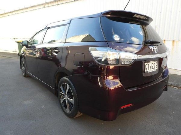 2012 Toyota Wish 1.8S Carousel 5