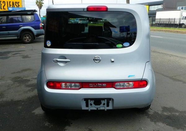 2015 Nissan Cube 15X V SMART Carousel 4