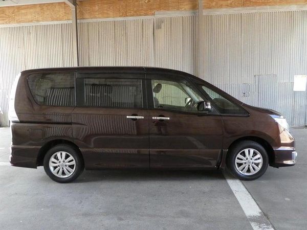 2015 Nissan Serena HIGHWAY STAR Carousel 2