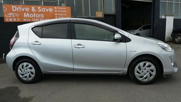 2016 Toyota Aqua S model!PUSH START Carousel 2