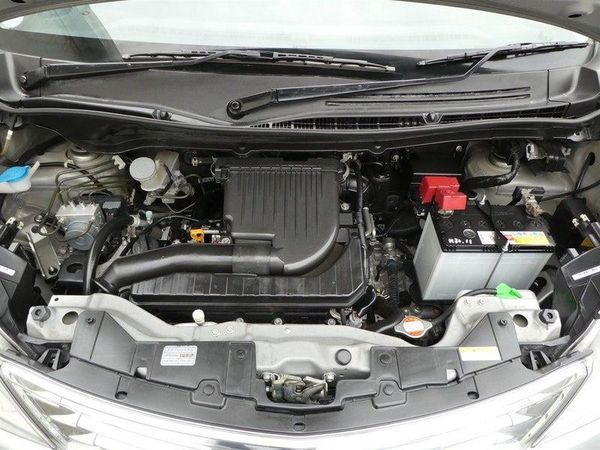 2014 Mitsubishi Delica D2 X Carousel 19