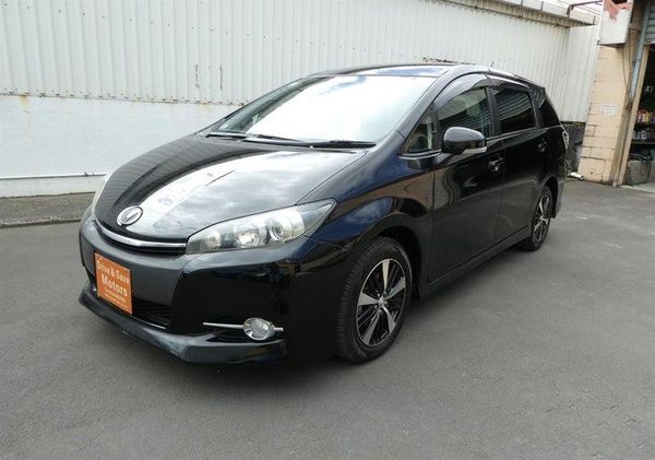2012 Toyota Wish 1.8S Carousel 7