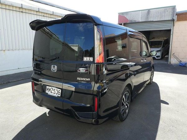 2016 Honda Step Wagon SPADA Carousel 3