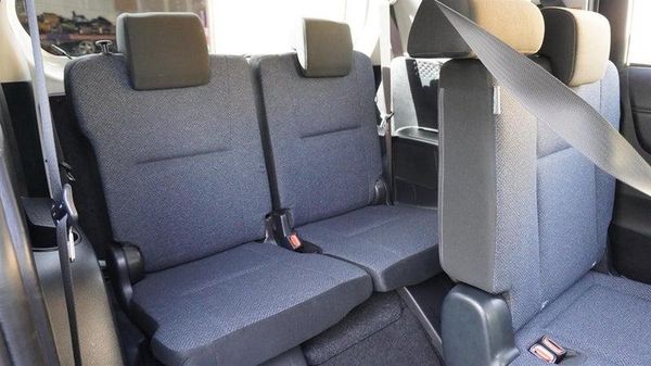 2018 Toyota Sienta Hybrid 7 Seats! Carousel 12