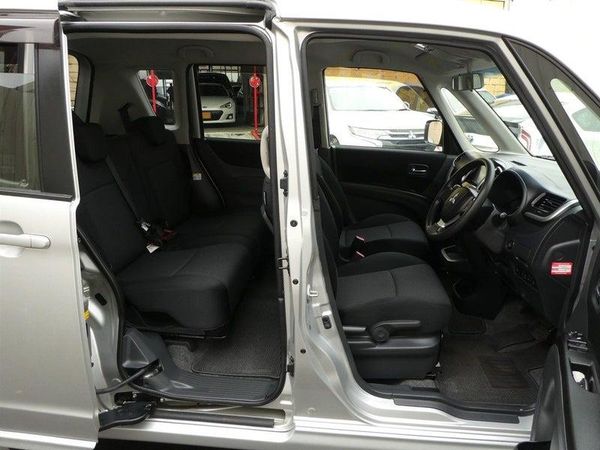 2014 Mitsubishi Delica D2 X Carousel 13