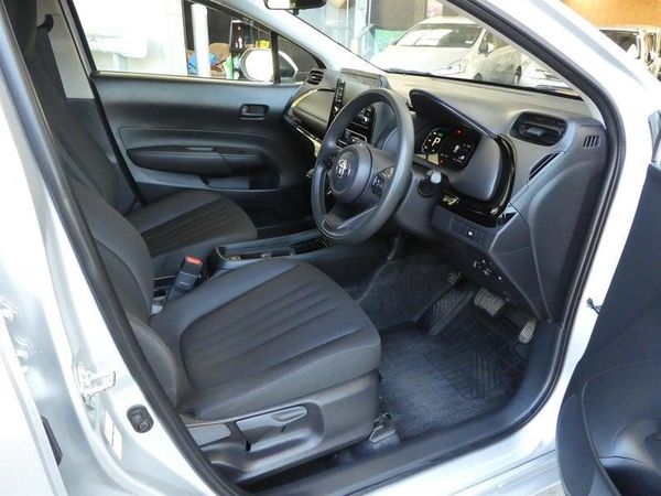 2021 Toyota Aqua S PUSH START Carousel 12