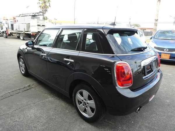 2015 MINI Cooper Carousel 6