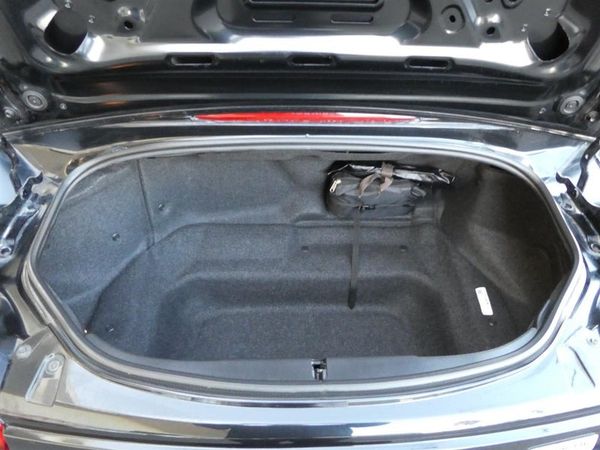 2016 Mazda Roadster S SPECIAL PACKAGE Carousel 8