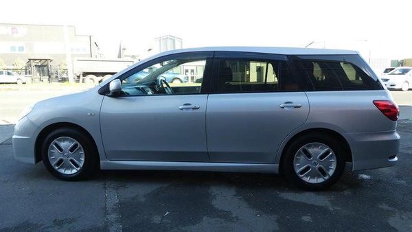 2015 Nissan Wingroad Smart key! Carousel 6