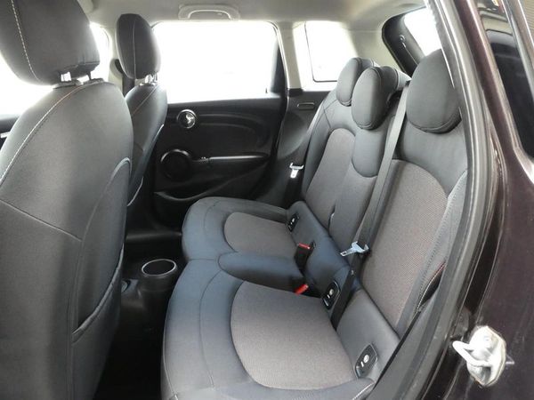 2015 MINI Cooper Carousel 16