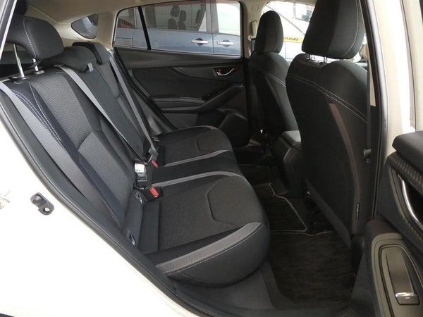 2017 Subaru Impreza 2.0L AWD EYESIGHT!Push start! Carousel 11