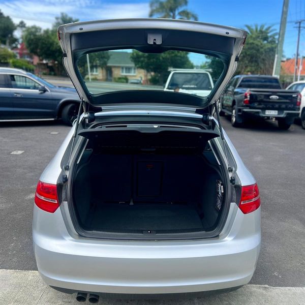 2010 Audi A3 Carousel 10