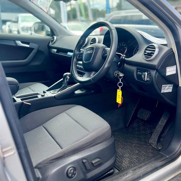 2010 Audi A3 Carousel 7