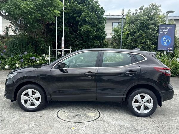 2021 Nissan Qashqai ST 2.0P/CVT Carousel 4