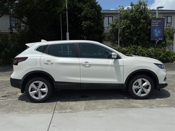 2020 Nissan Qashqai ST 2.0P/1CVT/HA/5DR Carousel 4