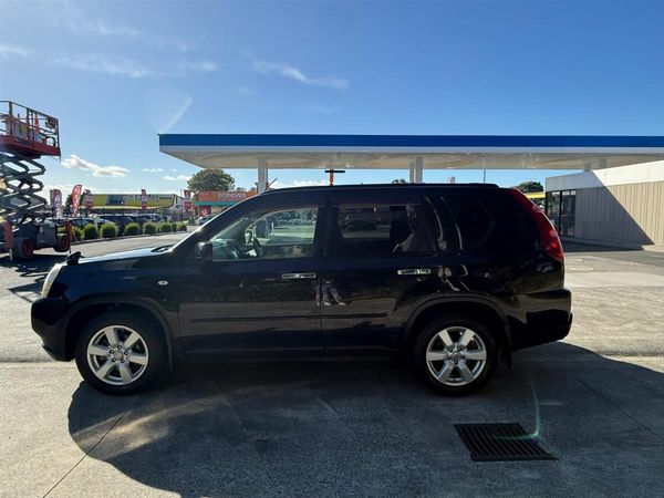 2009 Nissan X-Trail Carousel 9