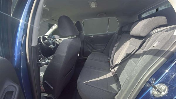 2010 Volkswagen Golf Carousel 2
