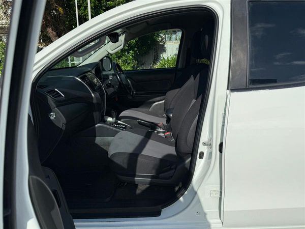 2020 Mitsubishi Triton DC GLXR 6AT 2.4D/6AT Carousel 12
