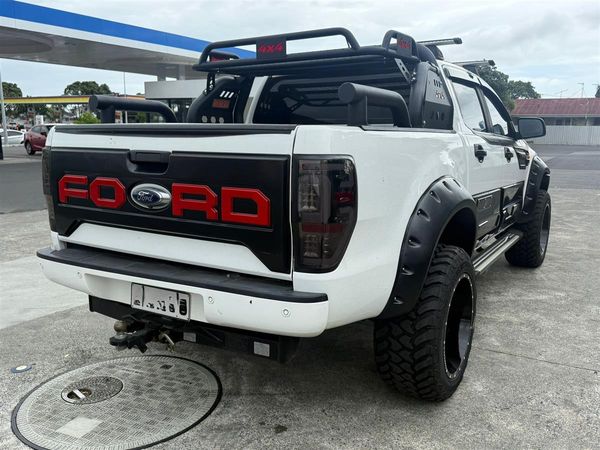2019 Ford Ranger XL DOUBLE CAB W/S 2. Carousel 5
