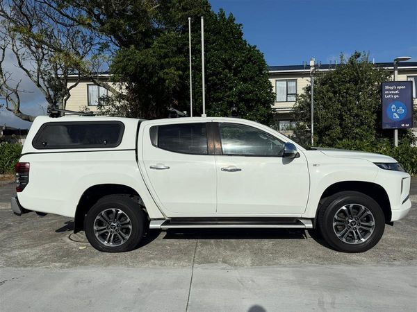 2020 Mitsubishi Triton DC GLXR 6AT 2.4D/6AT Carousel 3