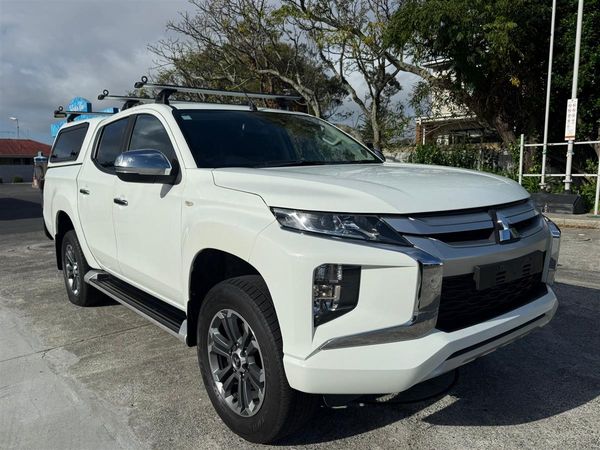 2020 Mitsubishi Triton DC GLXR 6AT 2.4D/6AT