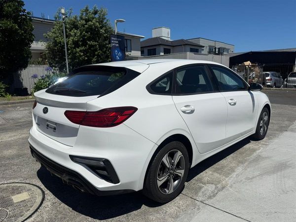 2020 Kia Cerato SX 2.0P/6AT Carousel 3