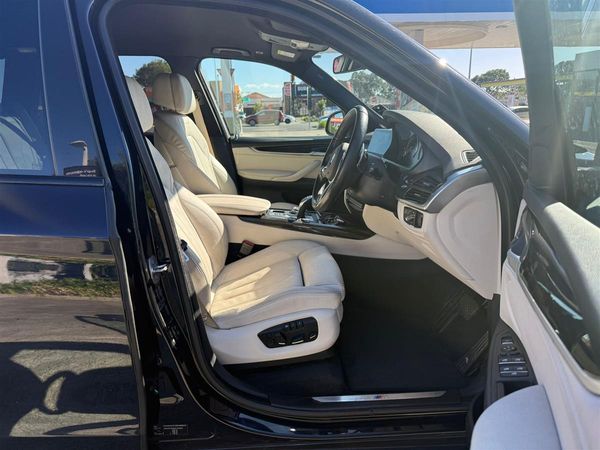 2015 BMW X5 XDRIVE30DSAV 3.0D/4W Carousel 11