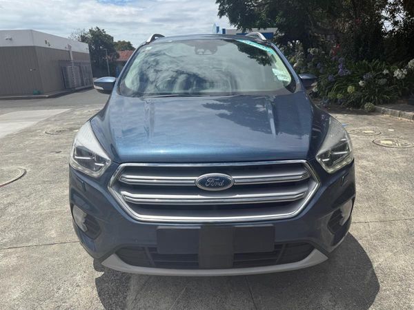 2019 Ford Escape TITANIUM AWD DIESEL Carousel 2
