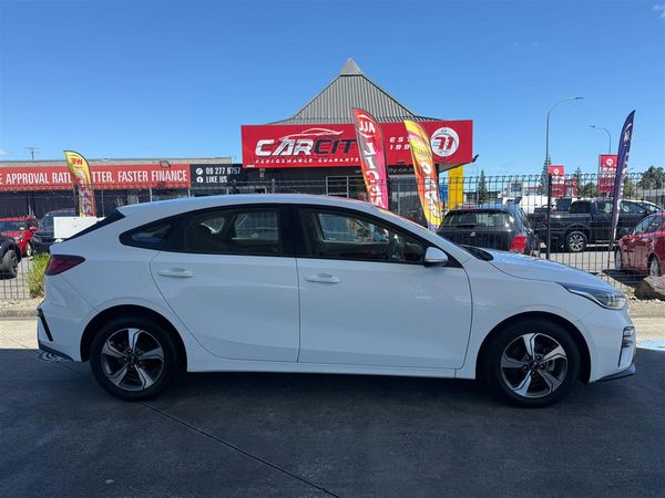 2020 Kia Cerato SX 2.0P/6AT Carousel 3