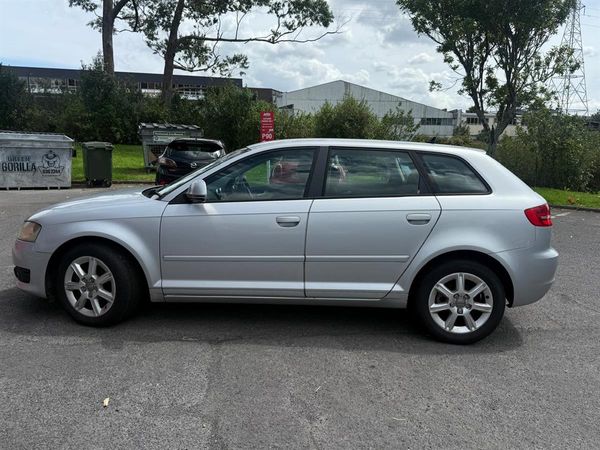 2010 Audi A3 SPORTBACK Carousel 3