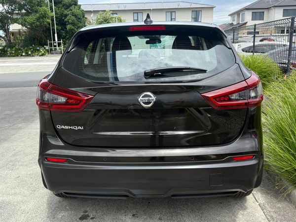 2021 Nissan Qashqai ST 2.0P/CVT Carousel 5