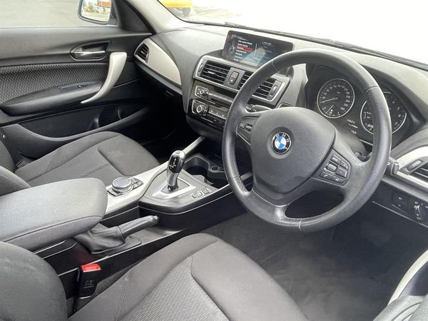 2016 BMW 118i Carousel 9