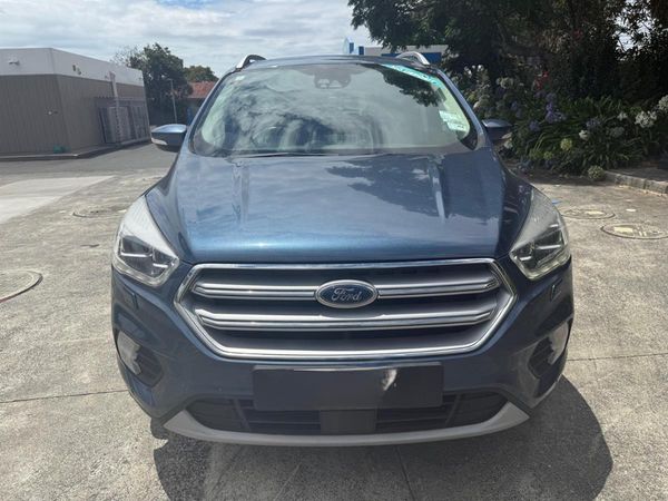 2019 Ford Escape TITANIUM AWD DIESEL Carousel 2