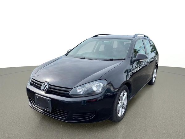 2010 Volkswagen Golf Carousel 1