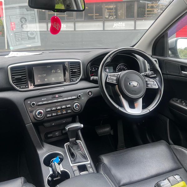 2019 Kia Sportage EX 2.4P/4WD/6AT Carousel 9