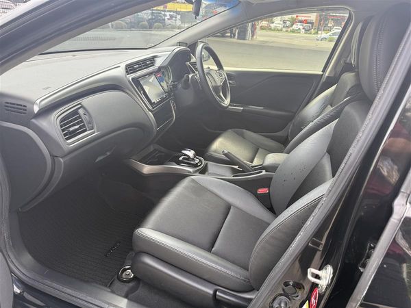 2015 Honda Grace HYBRID Carousel 9