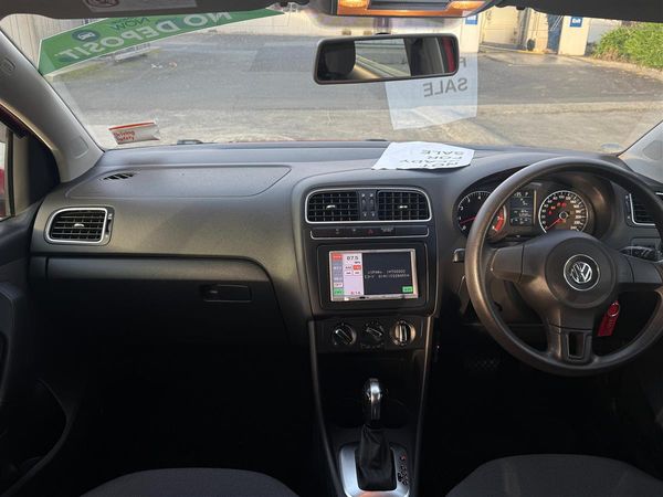 2011 Volkswagen Polo Carousel 7