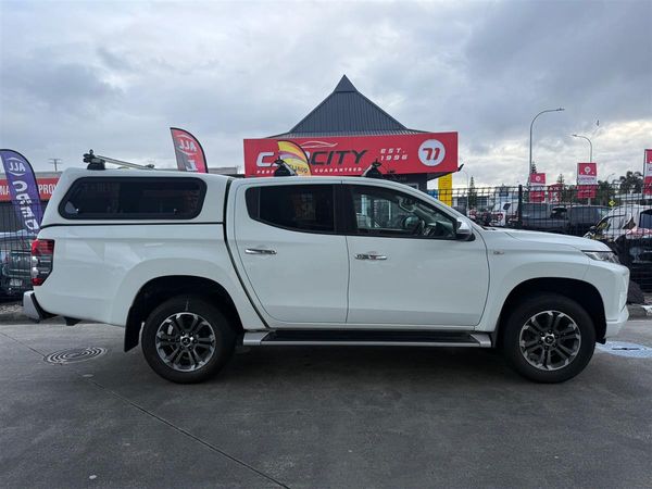 2020 Mitsubishi Triton DC GLXR 6AT 2.4D/6AT Carousel 3
