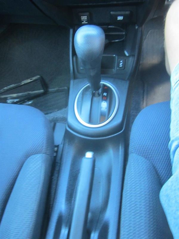 2012 Honda Fit Hybrid Carousel 7
