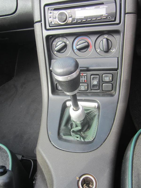 1997 Rover MGF 1800 5 speed manual Carousel 2