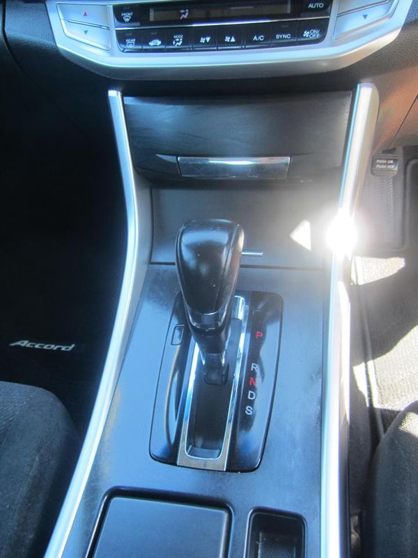 2013 Honda Accord S 2.4 Auto NZ new Low Kms Carousel 7