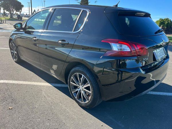 2015 Peugeot 308 Carousel 4