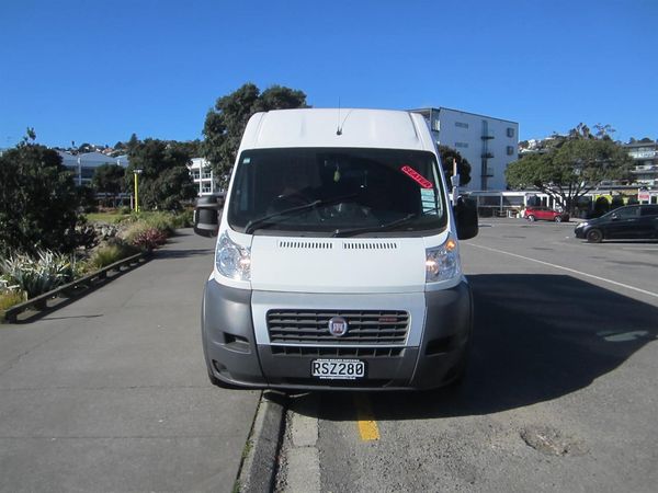 2015 Fiat Ducato 12 Seater Diesel Auto Carousel 3
