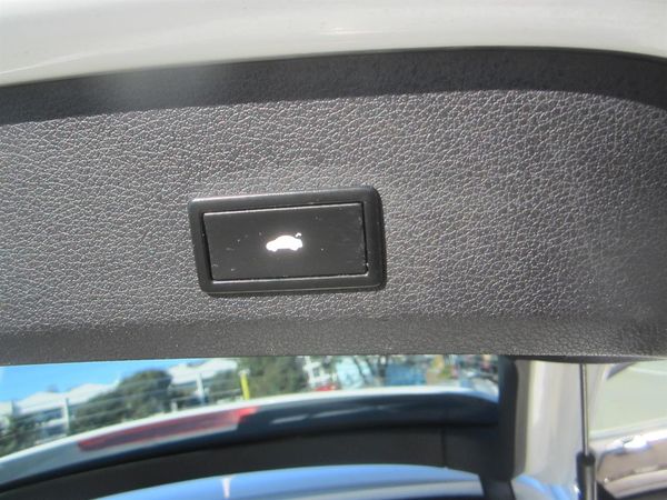2008 Audi TT 2.0 Auto Carousel 9