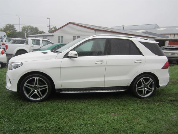 2017 Mercedes-Benz GLE 350d NZ new Carousel 14