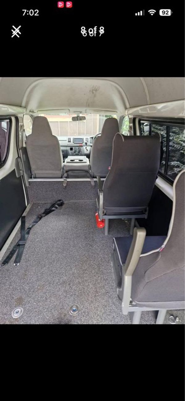 2004 Toyota REGIUS ACE Carousel 2
